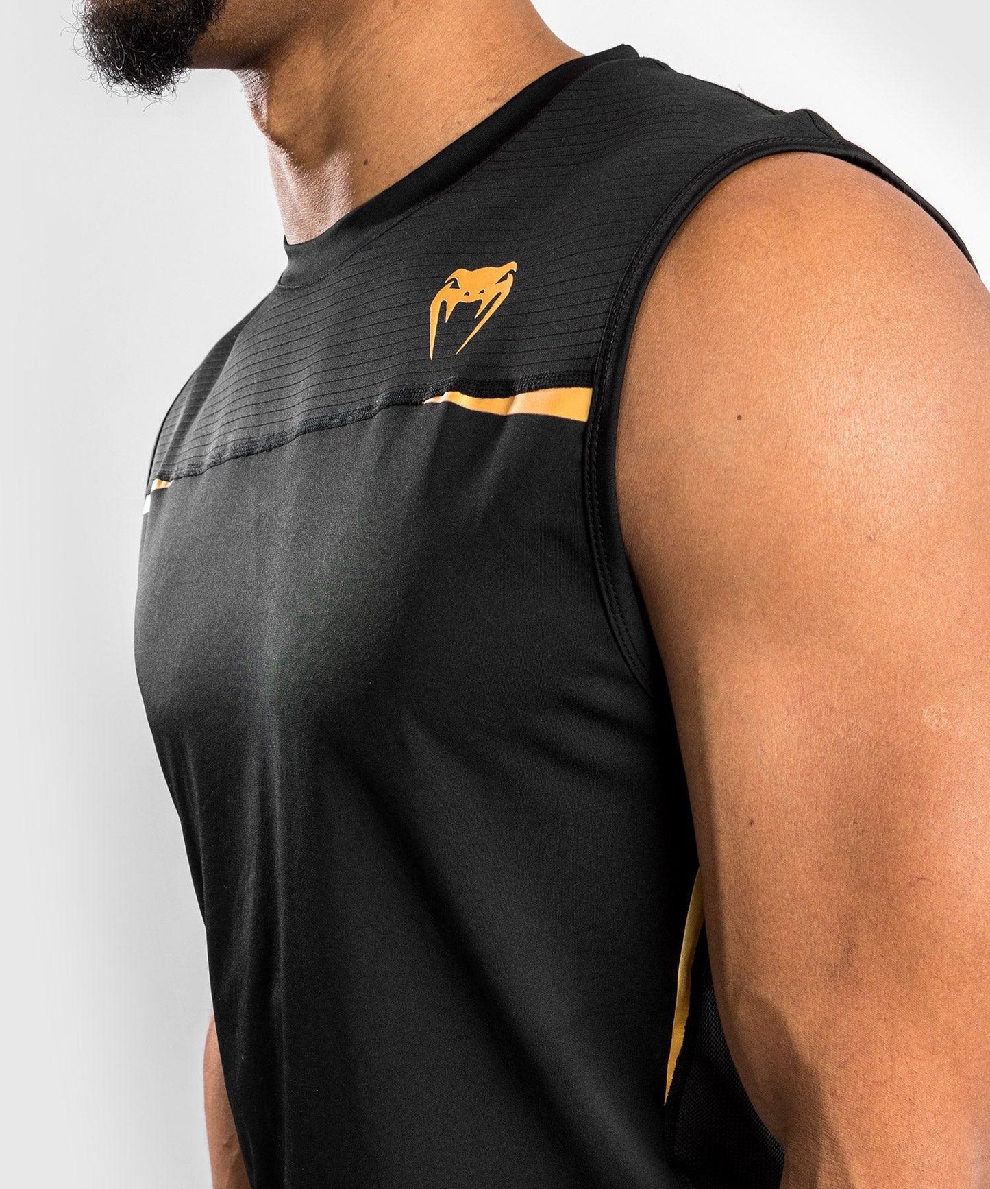 Venum Tempest 2.0 Dry tech Tank Top - Black/Gold