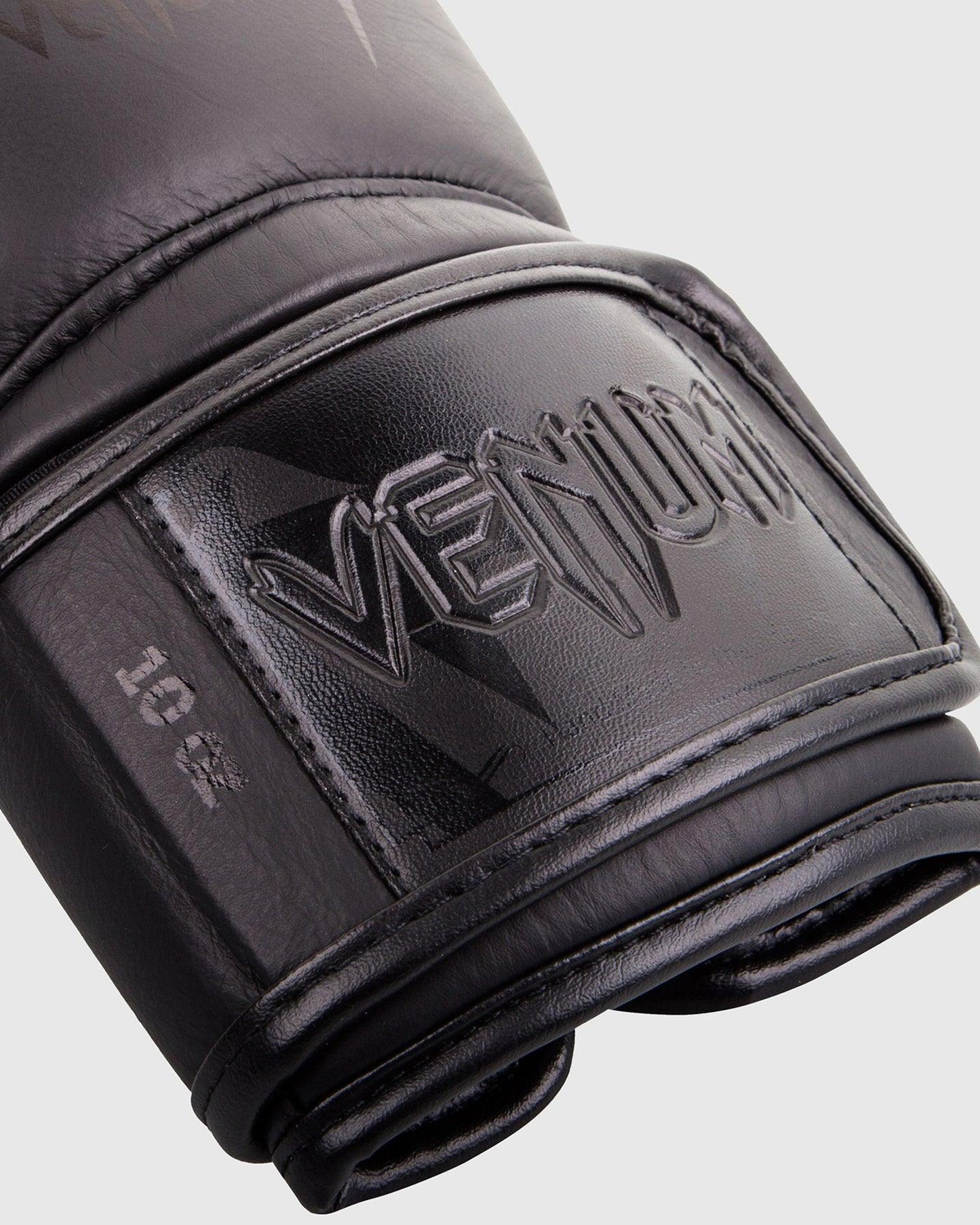 Venum Giant 3.0 Boxing Gloves - Nappa Leather