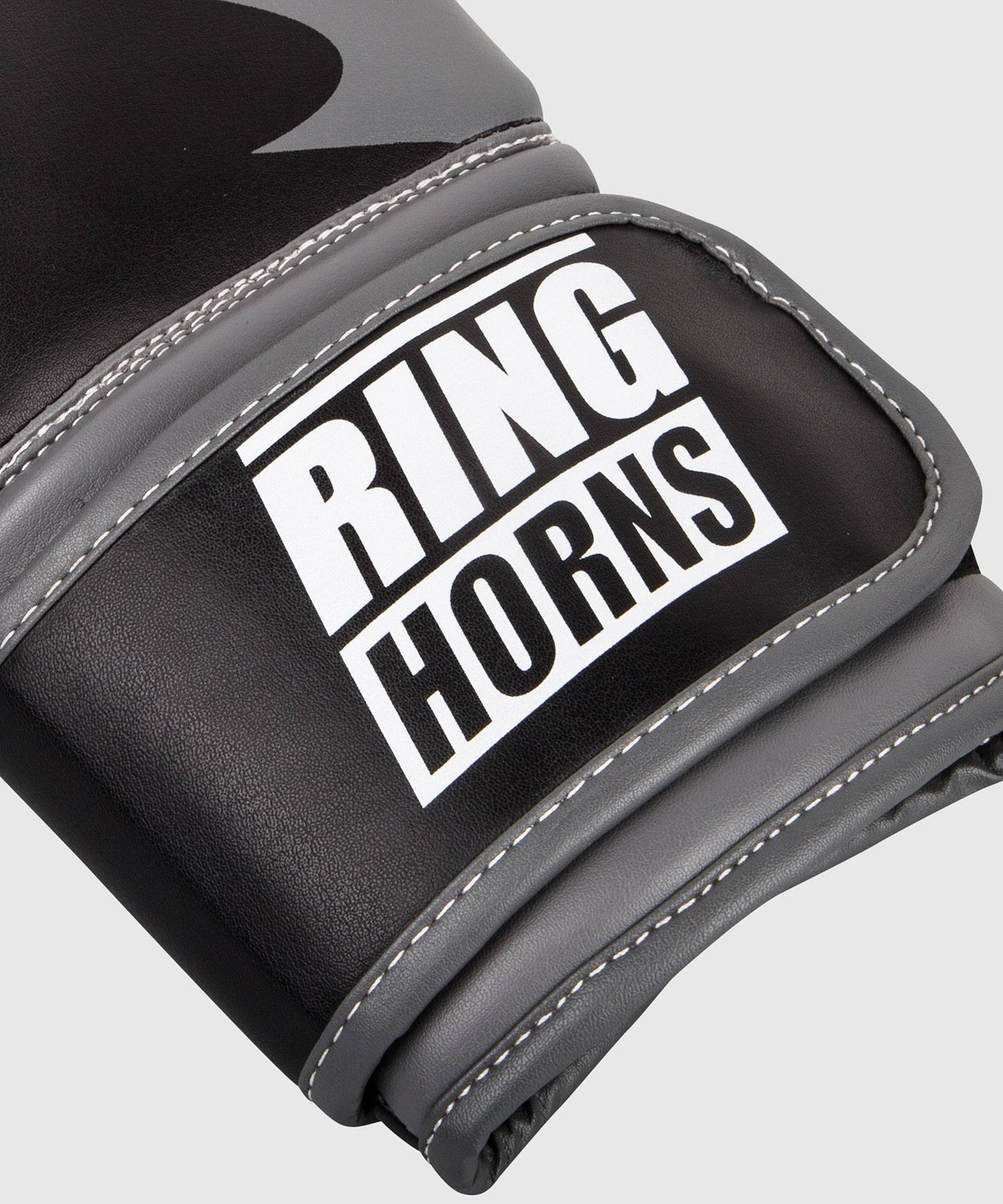 Ringhorns Charger Boxing Gloves - Black/Black