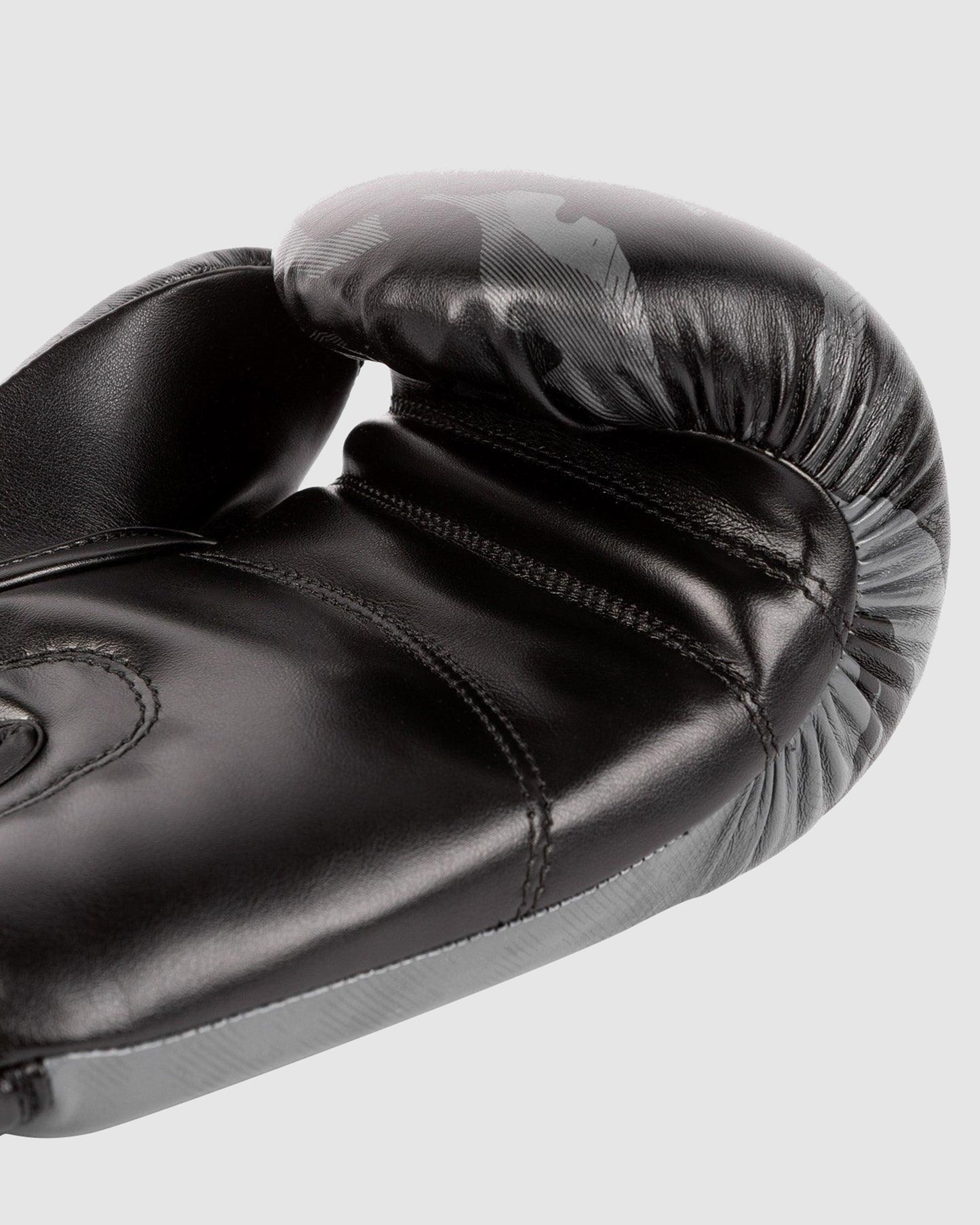 Venum Defender Contender 2.0 Boxing Gloves - Black/Black