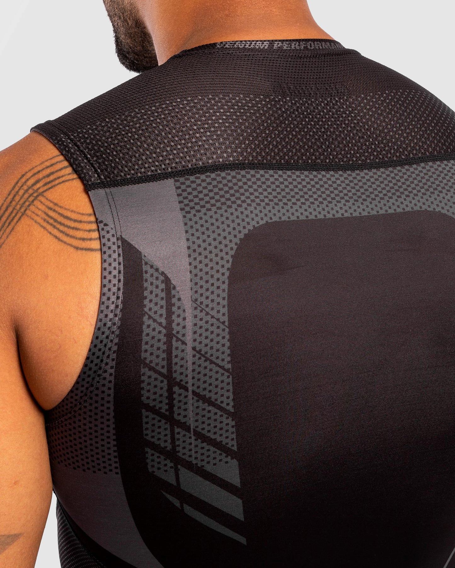 Venum Athletics Rashguard Sleeveless - Black/Gold