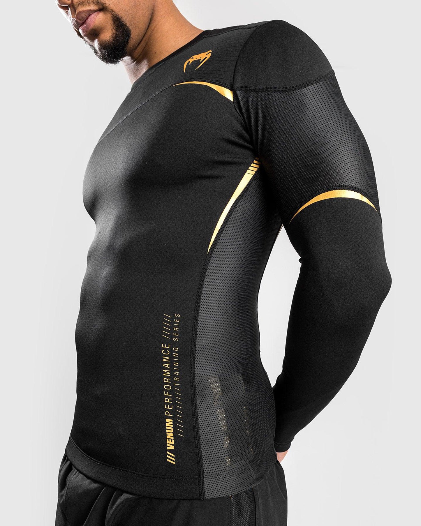 Venum Tempest 2.0 Rashguard Long Sleeves - Black/Gold