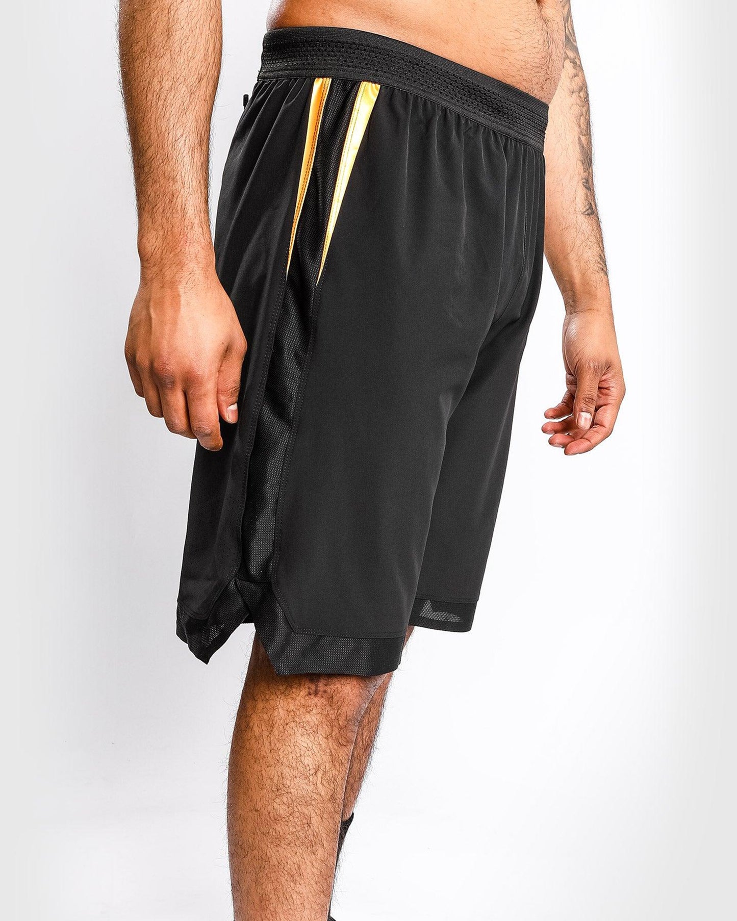 Venum Tempest 2.0 Training Shorts - Black/Gold