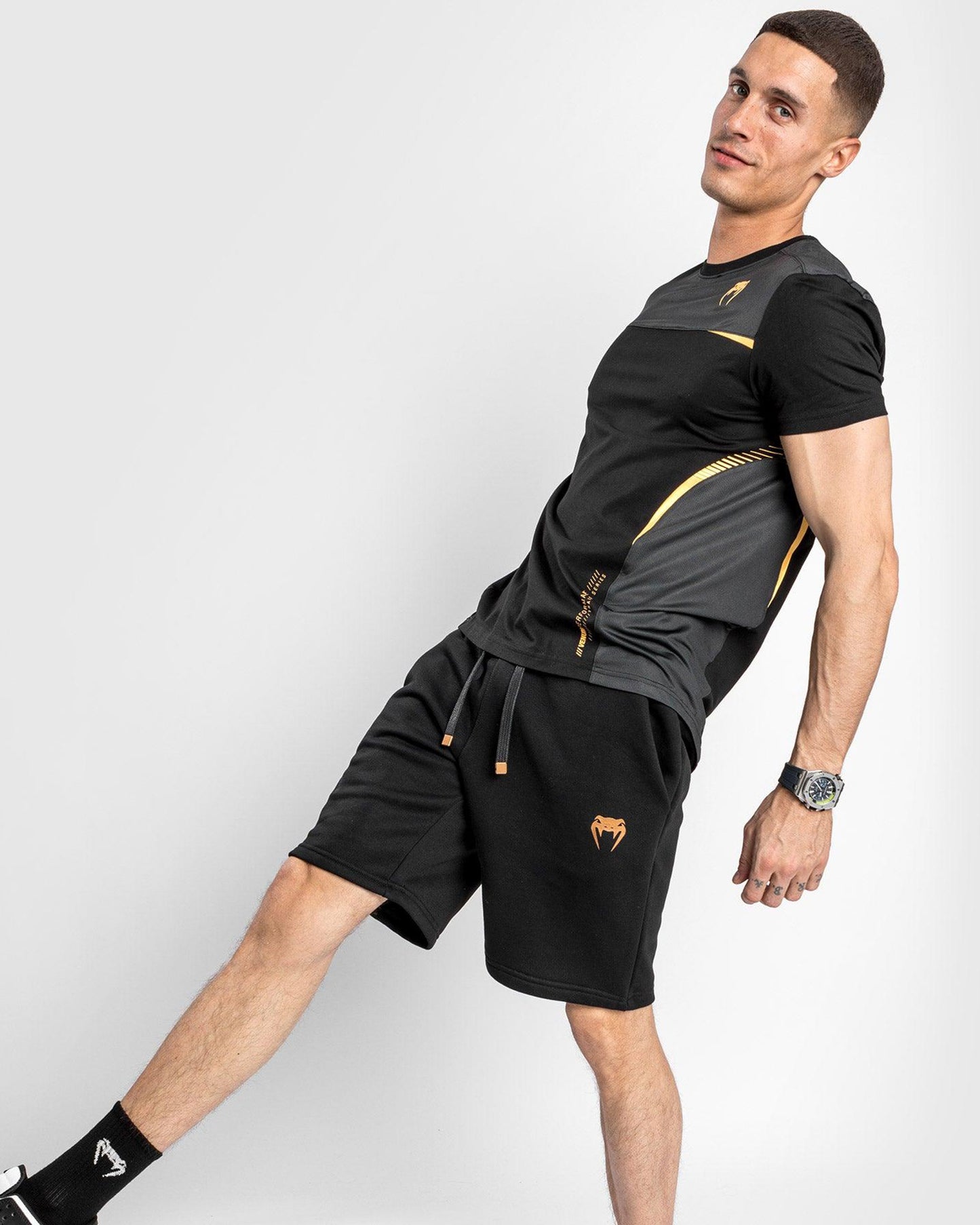 Venum Tempest 2.0 T-shirt - Black/Gold