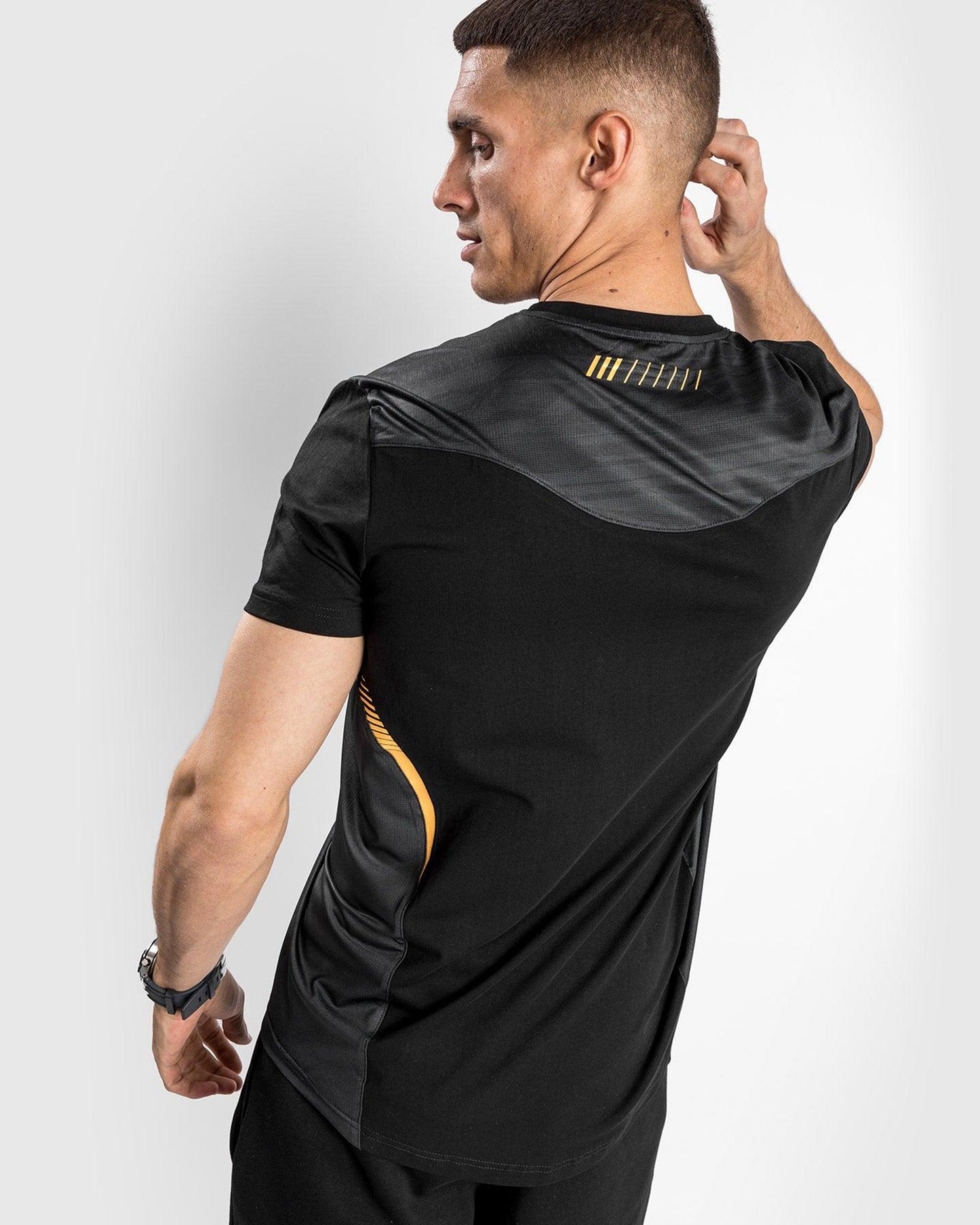 Venum Tempest 2.0 T-shirt - Black/Gold