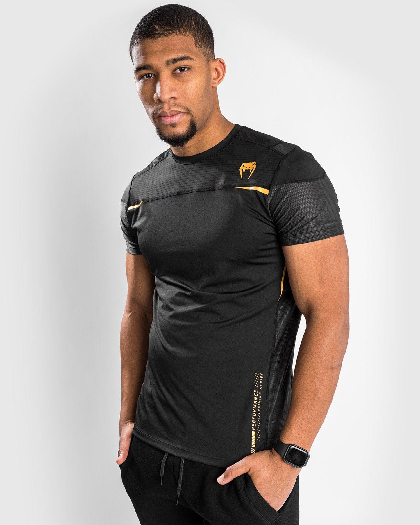 Venum Tempest 2.0 Dry tech T-shirt - Black/Gold