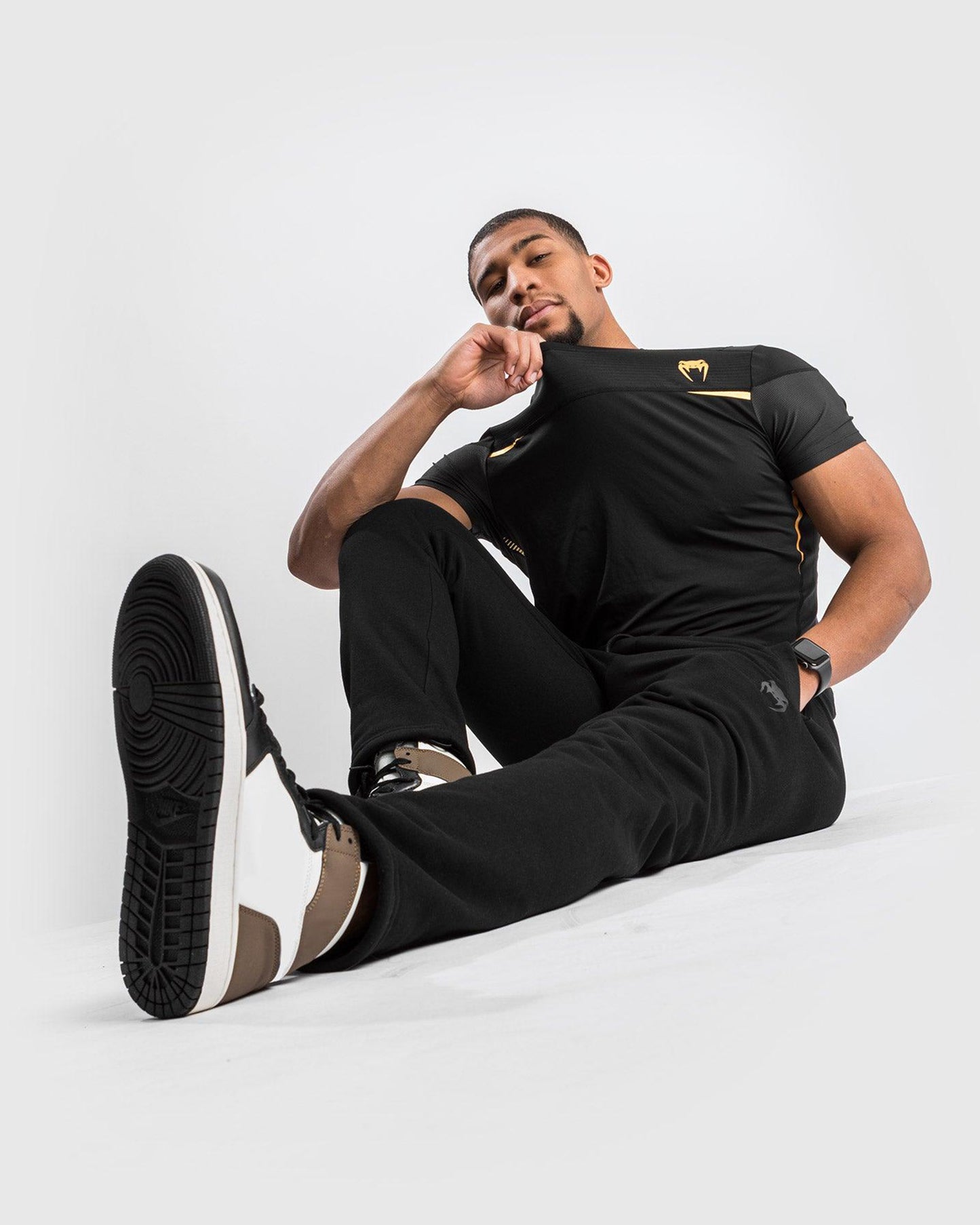 Venum Tempest 2.0 Dry tech T-shirt - Black/Gold