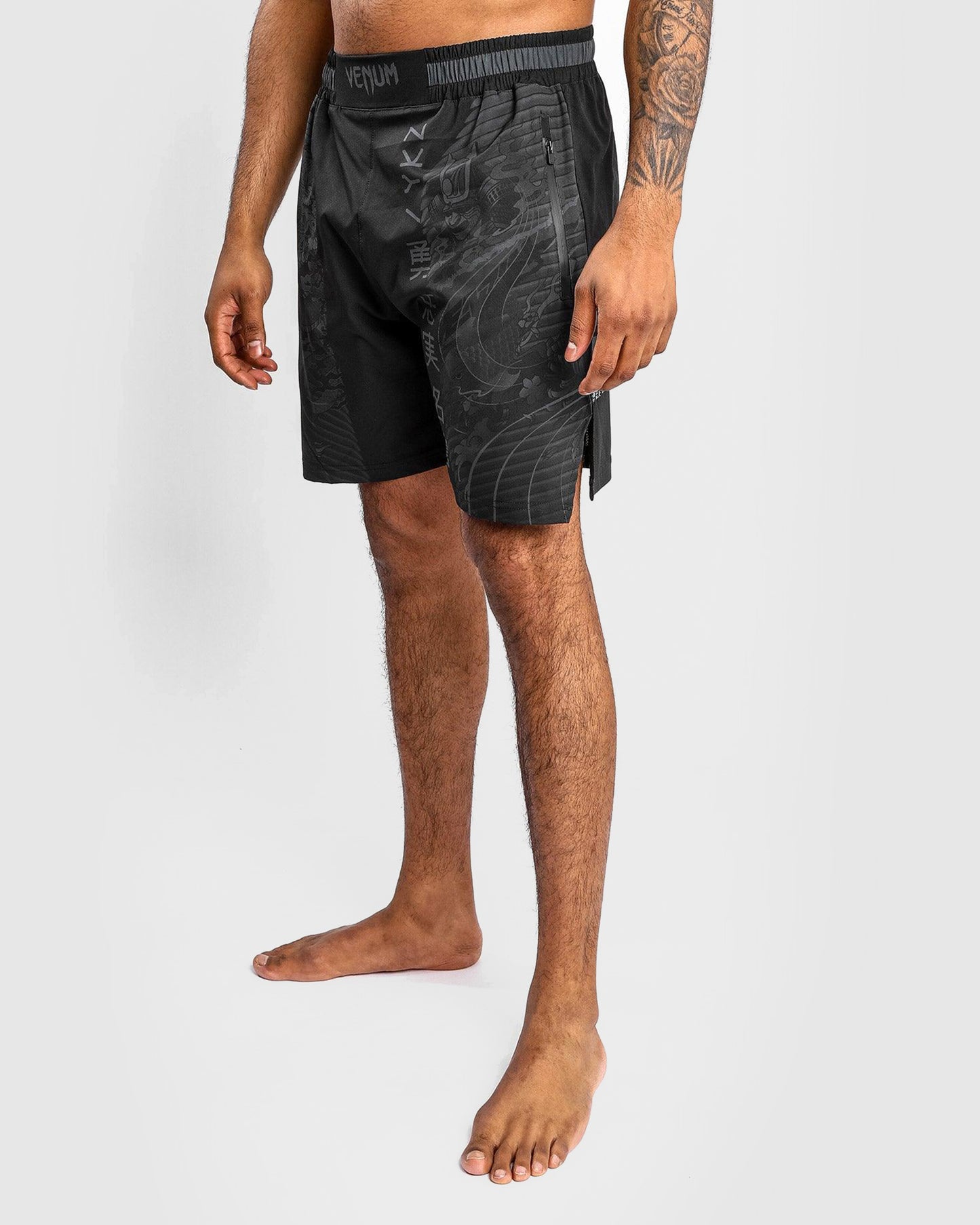 Venum YKZ21 Training Shorts - Black/Black